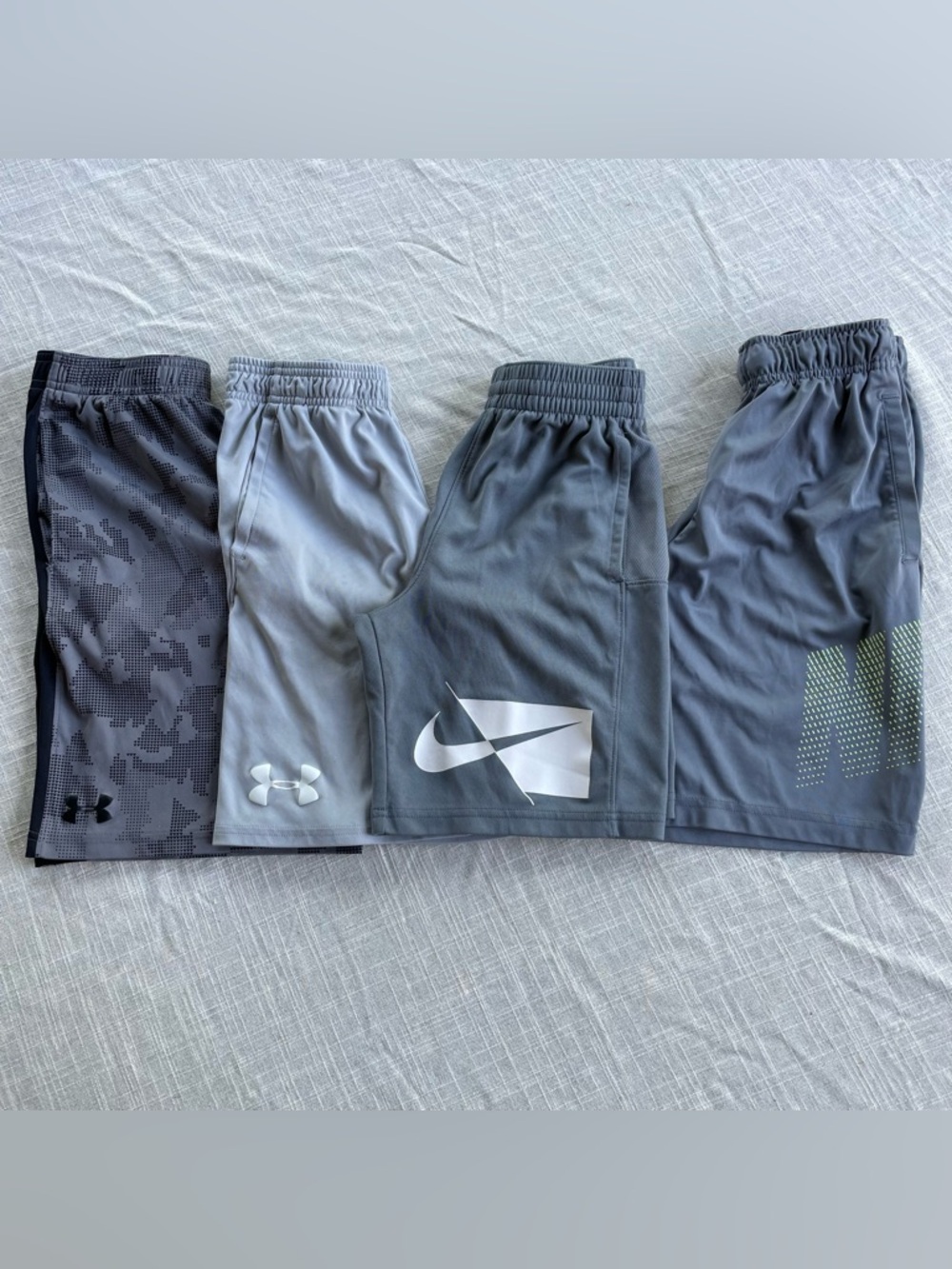 Lot Of 4 Boy’s Youth Medium Grey Under Armour Heatgear And Nike Drifit Shorts